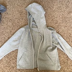 Cropped grey lululemon jacket